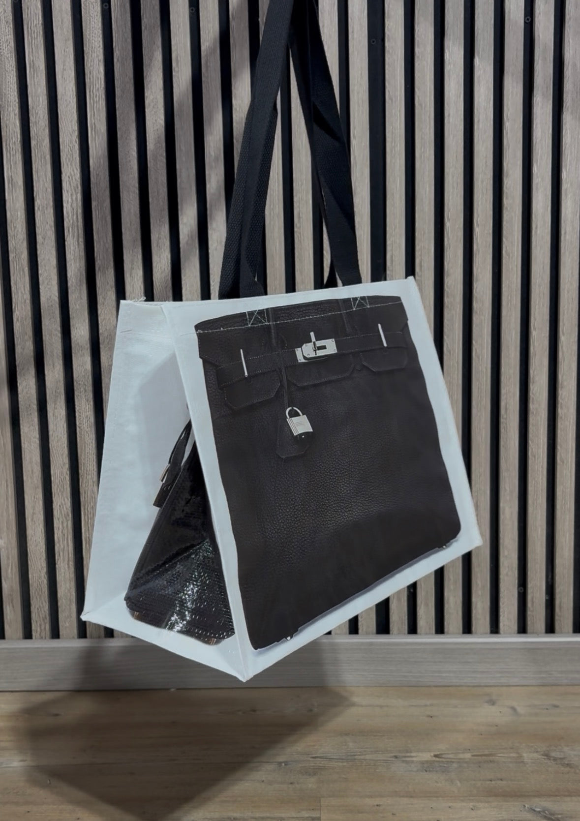 Le Tote Iconique – Édition Colorée